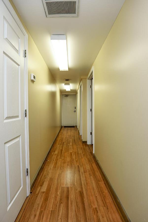 Holiday home Spacious With Waterfront View-welcome Pets