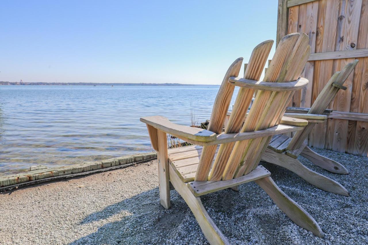 Holiday home Spacious With Waterfront View-welcome Pets Sneads Ferry